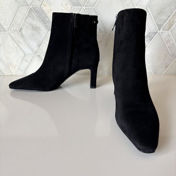 Sam Edelman Shoes - Sam Edelman Size 9M Black Suede Ankle Boot Rectangle Block Heel Saige Bootie Zip
